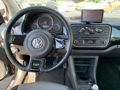 Imagem 11 de 11 de Volkswagen Up Black/white/red Total Flex 1.0 5p
