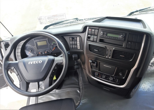 Iveco Stralis 440 Hiway Ano 2019/19 6x2 Automático²