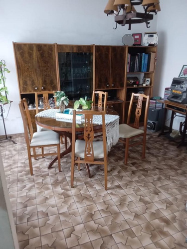Imagen 5 de 12 de Cinco Ambientes A Cuatro Cuadras De La Estacion