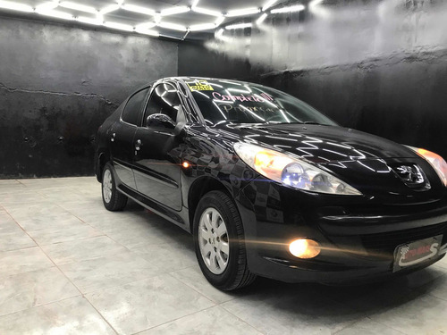 Imagem 4 de 8 de Peugeot 207 2010 1.4 Xr Flex 5p