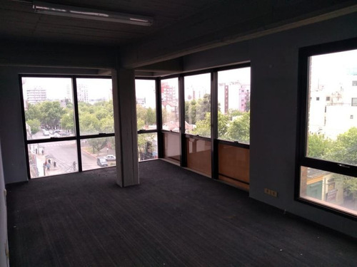 Imagen 10 de 15 de Oficina En Alquiler En San Miguel
