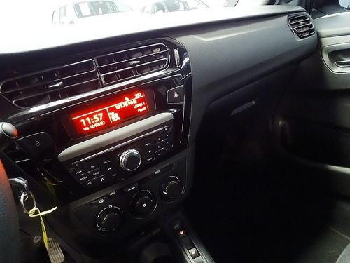 Peugeot 301 Vti 1.6