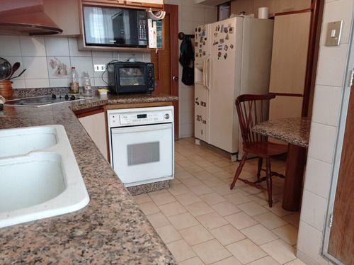 Imagen 9 de 19 de Venta De Apartamento Montalbán, Caracas 146m2 / 0414-3907836