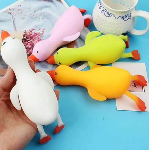 Caja Con Patos Rellenos De Arena Para Amasar 12 Pz