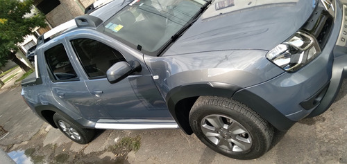 Renault Duster Oroch 2.0 Outsider Plus