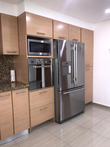 Imagen 7 de 13 de Ligia Guardia Vende Town House En Altos De Montealegre Tazajal