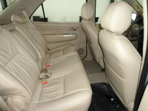 Toyota Hilux Sw4 Cd 3 .0 Srv 4x4 Aut.