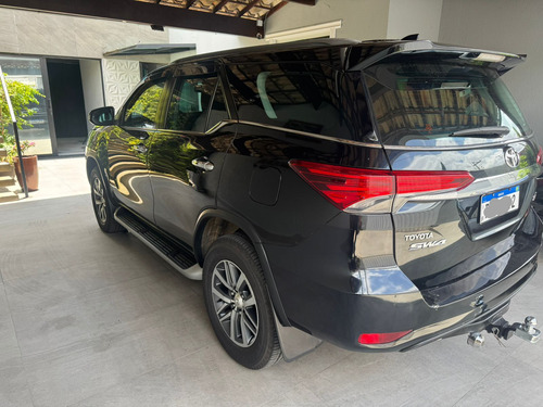 Toyota SW4 2.8 Tdi Srx 7l 4x4 Aut. 5p