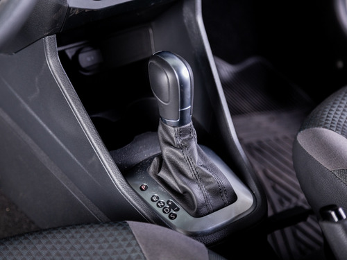 Imagen 11 de 15 de Volkswagen Gol Trend
