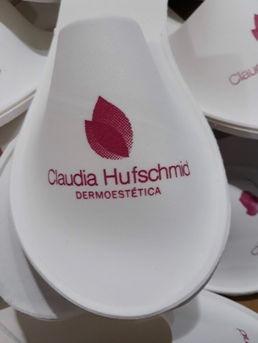 110 Pares De Pantuflas Descartables De Goma Eva Con Logo