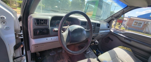 Imagen 21 de 25 de Camion Ford F-4000 Con Caja Playa Con Barandas Volcables