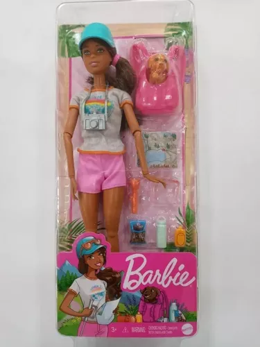 Boneca Barbie Morena Caminhada com Pet - Mattel