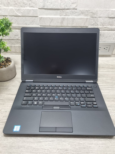 Laptop Dell Latitude E7470 I7 De 6ta Gen. 16gb Ddr4 240 Ssd (Usado)