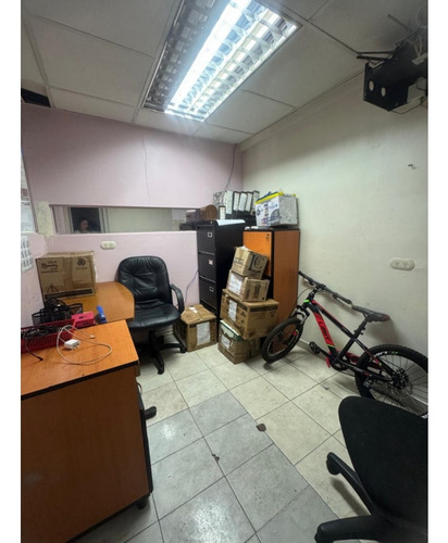 Local En Venta C.c Maracay Plaza, Maracay