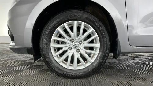 Suzuki Swift DZIRE