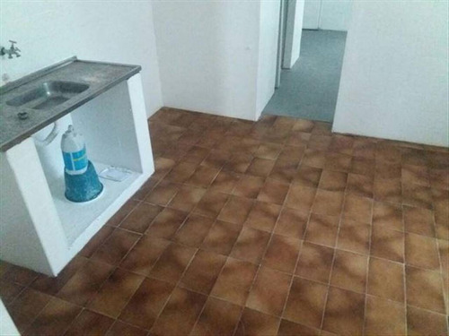Imagem 26 de 30 de Casa Enorme Em Otimo Estado Bom Para Morar Com Sua Familia Casa Bem Espaçosa Proximo Tambem De Mercados Farmacias Praia Do Itarare Em Uma Das Melhores Ruas De São Vicente Tambem Fica Proximo Do Batal