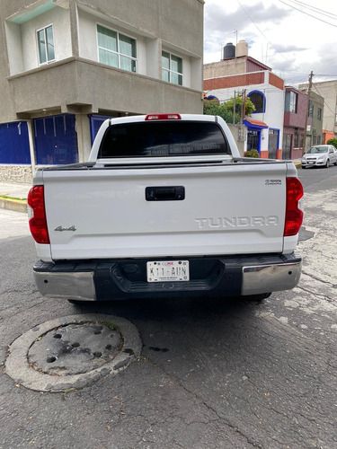 Toyota Tundra 2015 5.7 Limited Doble V8 4x4 At