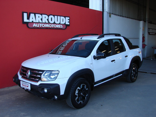 Renault Oroch Outsider 1.3 MT 4x4