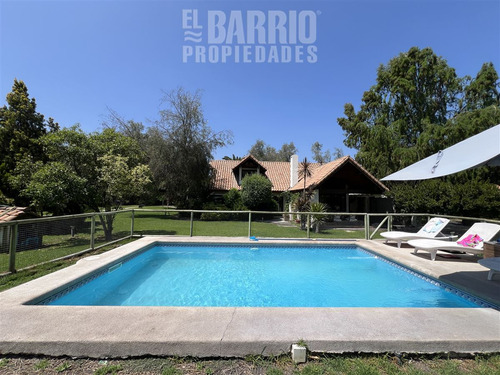 Casa En Venta De 4 Dorm. En Batuco, Colina