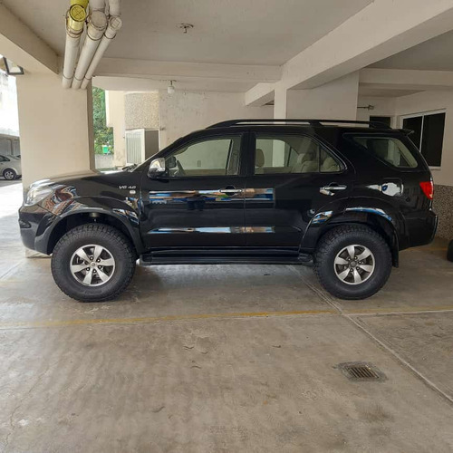 Imagen 11 de 18 de Toyota Fortuner