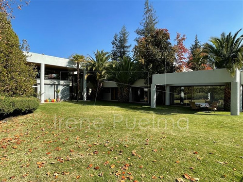 Imagen 1 de 17 de Casa En Venta De 6 Dormitorios En Lo Barnechea