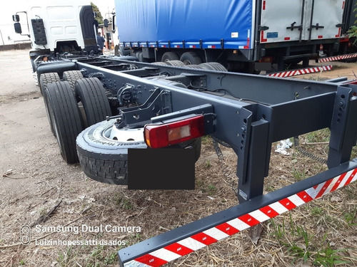 Imagem 14 de 15 de Caminhão Volvo Vm 330 8x2 4 Eixos Motor Feito Ano 2014