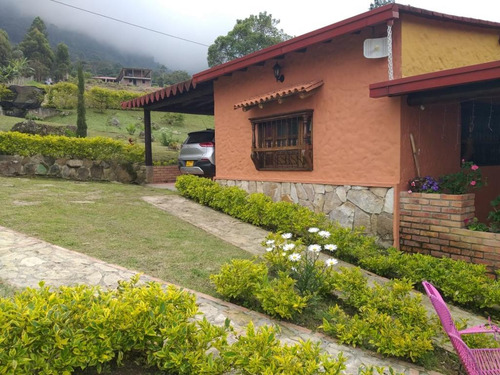 Casa Campestre En Venta En Chinácota. Cod V25923
