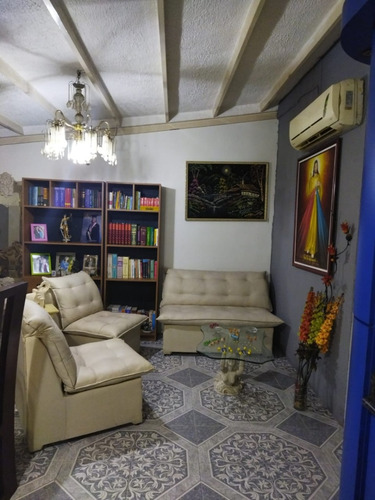 Vende Hermosa Casa Ubicada En Urb. Parque Los Overos, Sector La Encrucijada Turmero Estado Aragua 022js