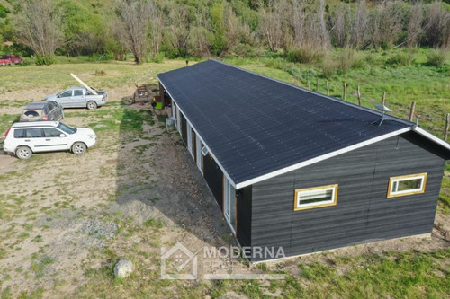 Casa De 135 M2, 4d / 3b En Sitio De 5000 M2