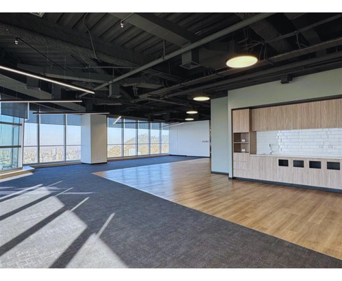 Arriendo De Oficinas Gran Torre Costanera. Desde 1.000 M2