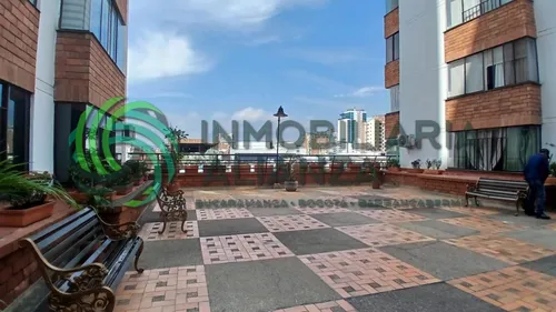 Apartamento En Arriendo En Cabecera Del Llano. Cod A16920