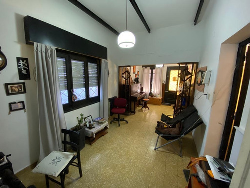 Imagen 5 de 23 de Casa - Barrio Alberdi