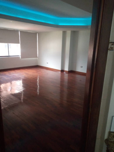 Imagen 12 de 20 de Alquilo Apartamento Grande En El Viñedo