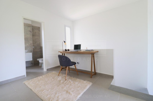 Imagen 15 de 30 de Duplex 4 Ambientes A Estrenar En Barrio Privado