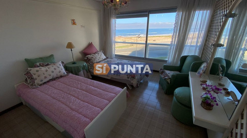 Imagen 27 de 30 de Apartamento En Playa Brava A La Venta
