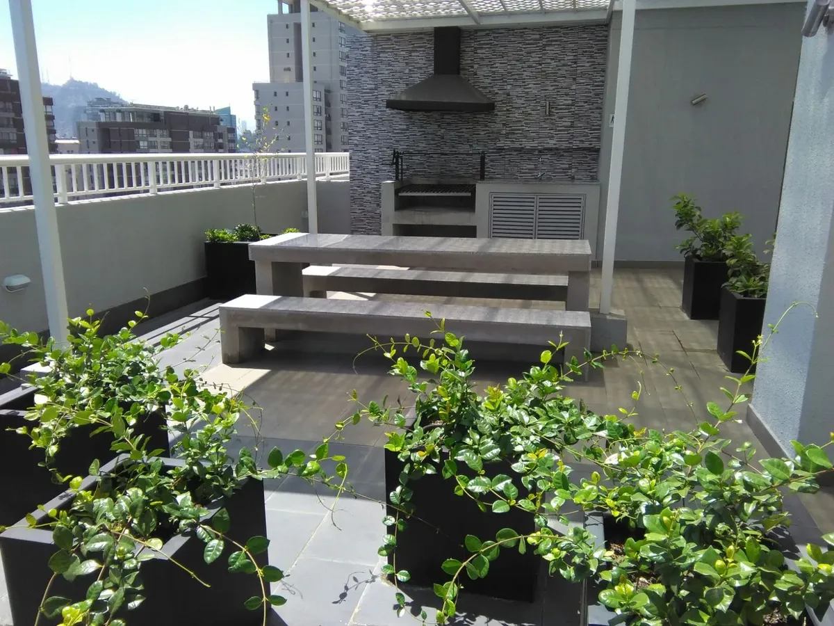 Imagen 3 de 10 de Departamento Impecable Un Dormitorio, Salas Multius, Quinch