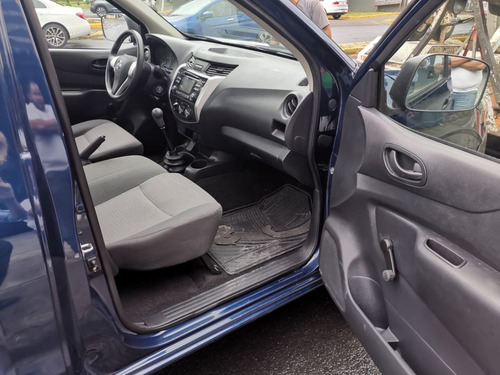 Imagen 12 de 15 de Np 300 Modelo 2019