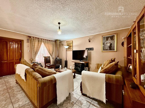 San Felipe - Vende Casa 5d 2b 4e - Condell