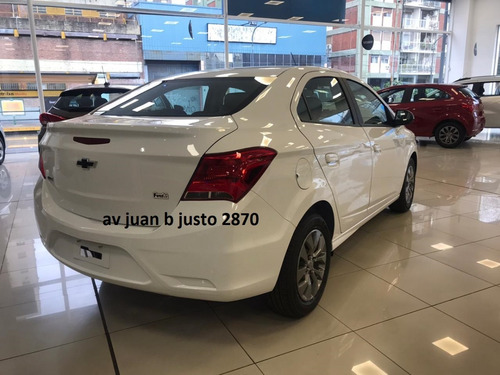 Chevrolet Onix Plus 1.4 Black Edition -fym