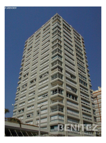 Imagen 10 de 14 de A Metros Del Puerto. Excelente Apartamento 1 Dormitorio. Torre Con Servicios