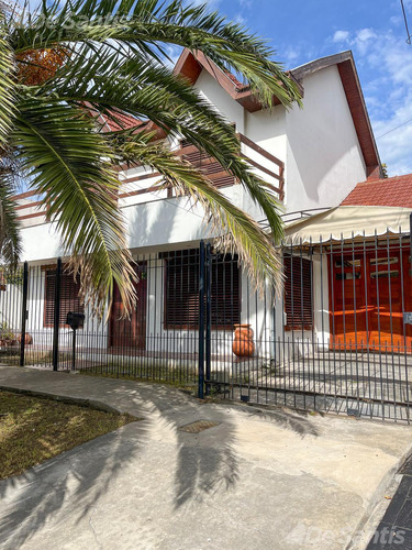 Casa En Punta Mogotes