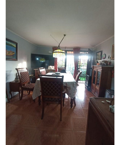 Casa En Venta De 2 Dorm. En La Florida Dos Locales Comercial