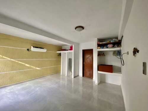 Imagen 11 de 16 de Venta De Casa En Los Tamarindos San Diego