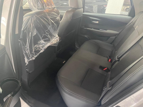 Imagen 8 de 13 de Toyota Yaris G