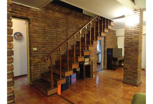 Es Una Señora Casa Y Se Vende A Valor Lote