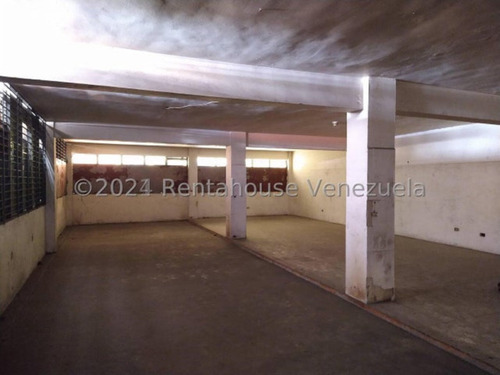 Milagros Inmuebles Edificio Venta Barquisimeto Lara Zona Centro Economica Residencial Economico Comercial Código Inmobiliaria Rent-a-house 25-894