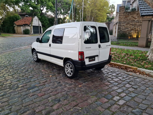 Peugeot Partner 1.6hdi Confort 1plc Furgon 5asc 2011