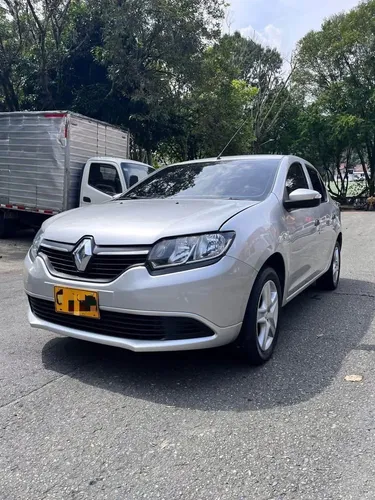 Renault Logan 1.6 Privilege / Intens