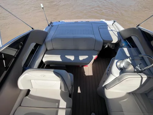 Regal 2150 Cuddy Mercruiser 4.3 V6 220 Hp