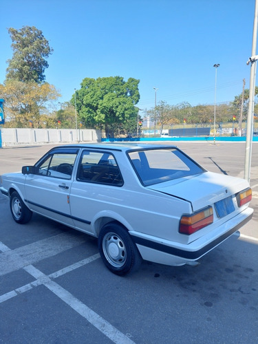 Imagem 2 de 14 de Volkswagen Voyage Cl 1600